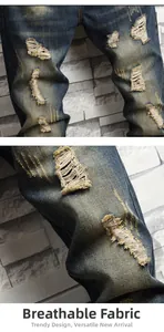 Détail du jean déchiré montrant la texture du denim délavé et le tissu respirant