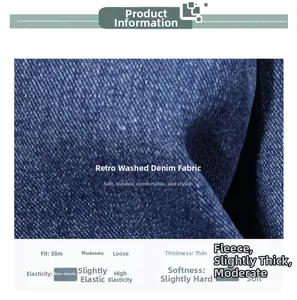 Détail du tissu denim bleu délavé vintage avec doublure polaire chaude et texture sergée