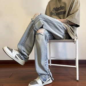 Jeans dritti da uomo azzurri slavato con strappi e cerniere sul fondo gamba