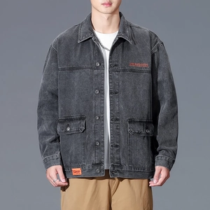 Men's loose charcoal denim jacket with retro washing and front utility pockets