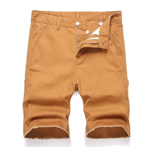 Short décontracté marron pour homme en coton sergé avec ourlet brut et coupe droite