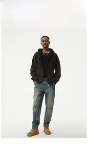 Men's retro washed blue loose jeans with large pockets styled for American street fashion