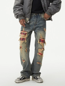 Retro loose straight jeans for men with ripped patches and red plaid fabric lining