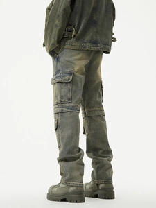 Men's retro loose straight cargo jeans with multi-pocket design and vintage washed finish