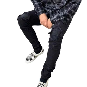 Schwarze Slim-Fit Biker-Jeans für Herren mit Rissen und Knie-Falten im Streetwear-Stil