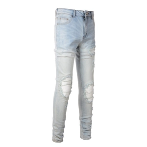 Hellblaue Biker-Jeans für Herren in Slim-Fit mit Patches und Rissen im Kniebereich