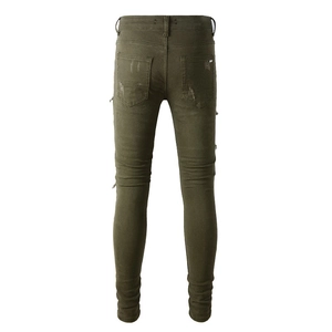 Jeans slim da uomo verde militare con dettagli paisley effetto consumato e tasche