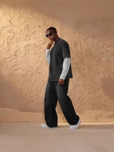 Men's high street vintage washed black wide leg jeans and oversized outfit set