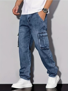 Jean cargo vintage bleu foncé pour homme avec poches latérales et coupe droite