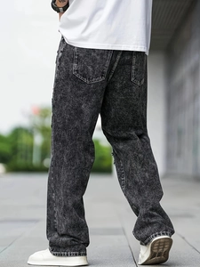 Men's street fashion dark gray washed denim jeans with straight-leg fit and pocket detail
