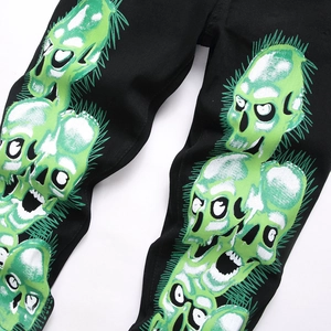 Jean skinny noir imprimé tête de mort gothique avec motifs street style verts