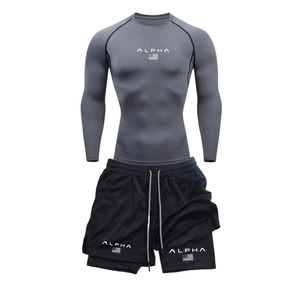 Men's quick-dry compression top and two-layer shorts set for fitness and running gym workouts