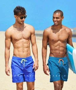 Men's quick-dry swim trunks with elastic waist and contrasting drawstrings for surfing