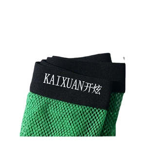 Herren Mesh-Boxershorts in Hellgrün mit schwarzem Gummibund und atmungsaktivem Gewebe
