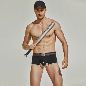 Détail de boxer tissé pour hommes avec bordure beige contrastée et braguette à trois boutons