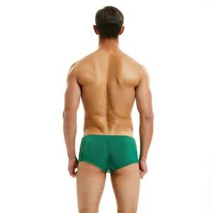 Pantaloncini tessuti a vita bassa da uomo con micro-quadretti verde-nero e bottoni