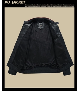 Détail de l'encolure d'une veste en similicuir noir avec bouton pression et doublure interne