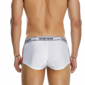 Rückansicht weißer Herren-Boxershorts mit roten Streifen und elastischem Logo-Bund