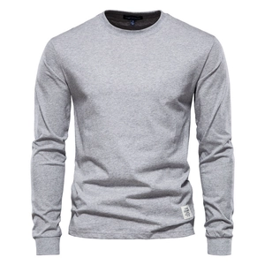 Men's casual long-sleeved crew neck t-shirt in grey with premium cotton knit texture