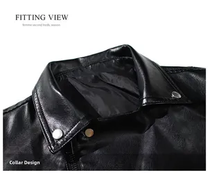 Vue détaillée du revers de la veste de moto avec bouton métallique et texture cuir noir