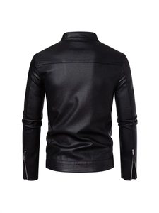 Giacca da moto slim fit da uomo in pelle PU nera con colletto alla coreana e vista posteriore