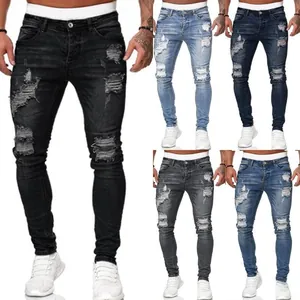 Collage di jeans skinny strappati da uomo in nero, azzurro, blu navy, grigio e blu scuro