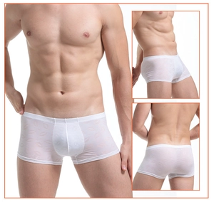 Vues détaillées du boxer transparent pour hommes avec motifs lèvres roses et LOVE