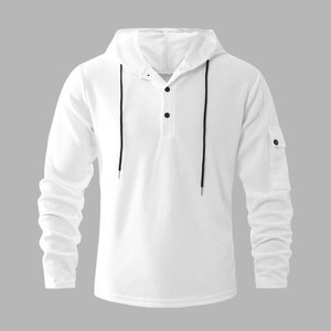 Detailansicht der weißen Waffelstruktur mit Henley-Kragen und Kapuze für Herren