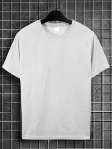 Nahaufnahme des weißen Waffelstrickstoffs und Rundhalsausschnitts des lässigen Herren-T-Shirts