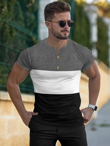 Ανδρικό κοντομάνικο μπλουζάκι Henley με casual ραφές τριών χρωμάτων σε γκρι λευκό και μαύρο