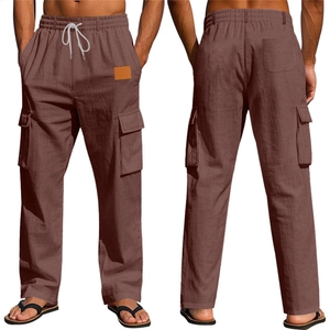 Vue détaillée du pantalon en lin marron pour homme avec taille élastique et cordon de serrage