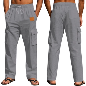 Détails avant et arrière du pantalon en lin gris avec taille à cordon et poches cargo