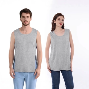 Unisex graues postoperatives Genesungsshirt mit Druckknöpfen für die Schulter