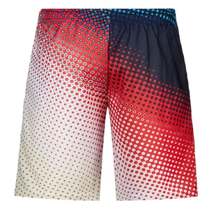 Detailansicht des elastischen Bundes und des bunten Halbton-Musters der Herren-Sommershorts