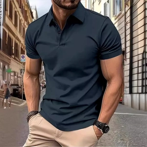 Polo homme bleu marine coupe ajustée avec poignets côtelés de style décontracté chic