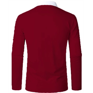 Achteraanzicht van heren poloshirt in bordeauxrood met contrasterende witte kraag
