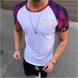 Herren Sport-T-Shirt mit tropischen Raglanärmeln in Weiß und Lila für Fitness und Freizeit