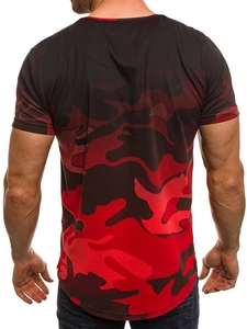 Vue arrière du t-shirt camouflage homme avec tissu respirant et ourlet incurvé