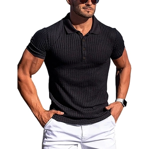Polo homme noir en maille côtelée coupe ajustée pour la course et le sport fitness