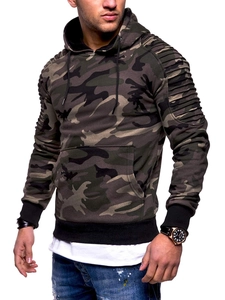 Detail of the pleated ribbed shoulder design on a men's camouflage hoodie