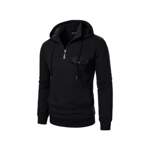 Sweat à capuche matelassé noir pour homme avec quart de zip et coupe décontractée