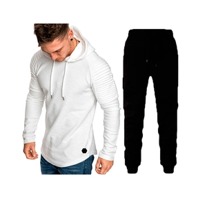 Tuta sportiva da uomo slim fit con felpa con cappuccio bianca e pantaloni sportivi neri
