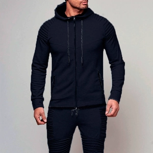 Ensemble de sport bleu marine pour homme avec sweat à capuche et détails côtelés