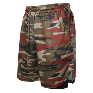 2-in-1 Herren Laufshorts mit Camouflage-Muster, schnelltrocknend und mit Kompression