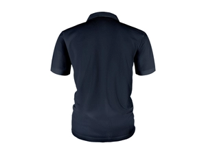 Vista macro della polo blu navy in seta di ghiaccio con trama a rete traspirante