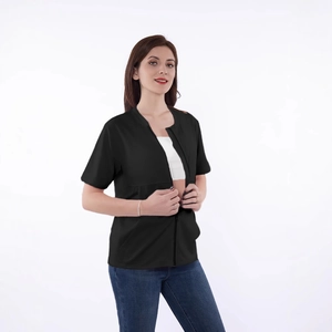 Short sleeve mastectomy shirt with drain pockets and front zipper for recovery
