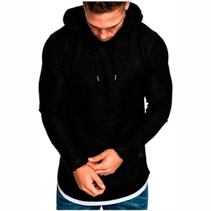 T-shirt noir à manches longues avec capuche et ourlet blanc contrasté style décontracté