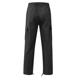 Vue arrière du pantalon cargo noir avec taille élastique et poches à rabat pratiques