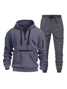 Tuta sportiva da uomo con felpa con cappuccio a mezza zip e pantaloni jogger a costine
