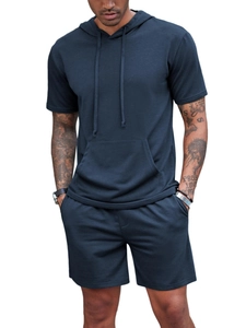 Ensemble d'été bleu marine avec sweat à capuche manches courtes et short pour hommes